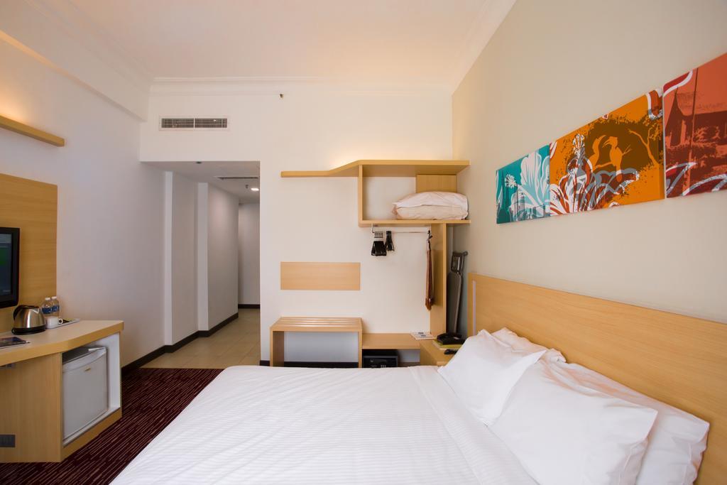 Prescott Hotel Kuala Lumpur Medan Tuanku Exterior photo